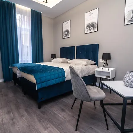 Azzurro Apartmán *